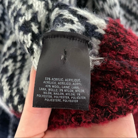 Anthropologie Sleeping on Snow Aztec Cardigan Open Shawl Gray Blue Maroon - Picture 11 of 12